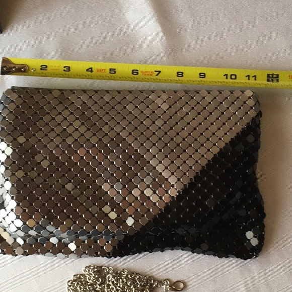 NWOT Silver & Black Metallic Bag - Picture 5 of 7